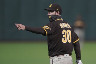 Hosmer deals gold jersey